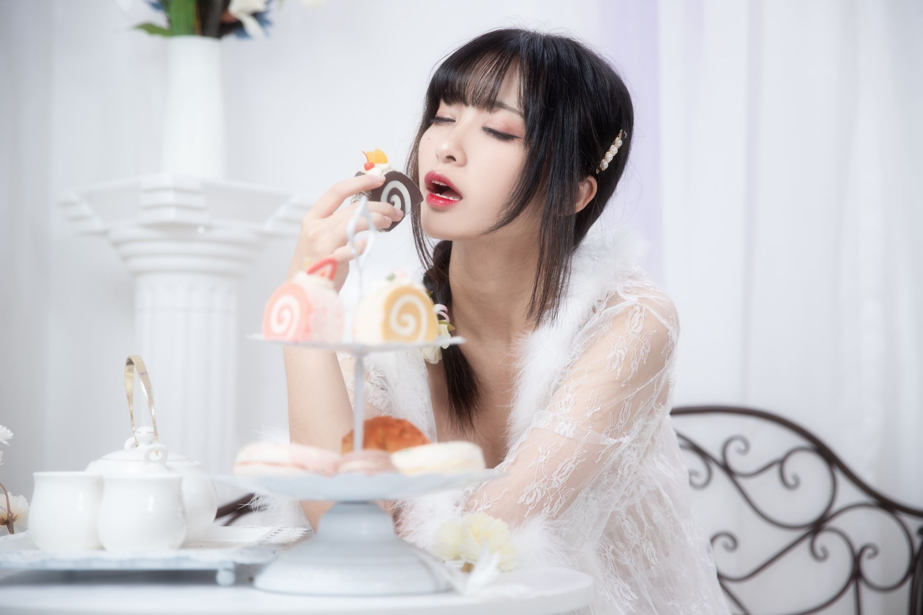 洛璃LoLiSAMA简介摄影作品介绍