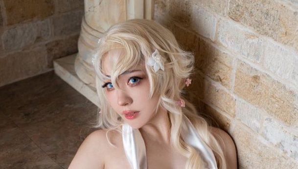 叫我千寻大人 cos《终末的女武神》中的阿佛洛狄忒魅力交织