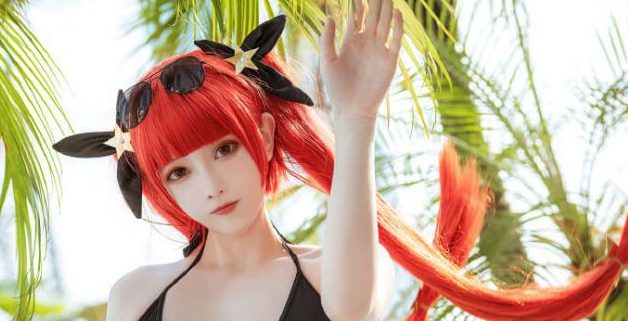 凛子酱 cos “比基尼版”《碧蓝航线》火奴鲁鲁 让人目不转睛！