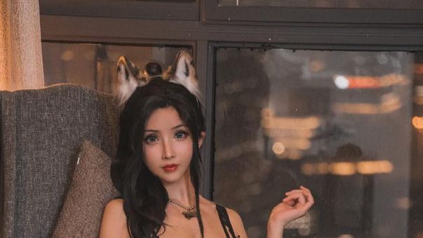 Rioko凉凉子带你领略性感COSPLAY豹纹美女