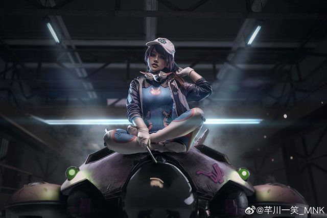 芊川一笑_MNK cos 作品 《守望先锋》D.Va 的 cos图片包
