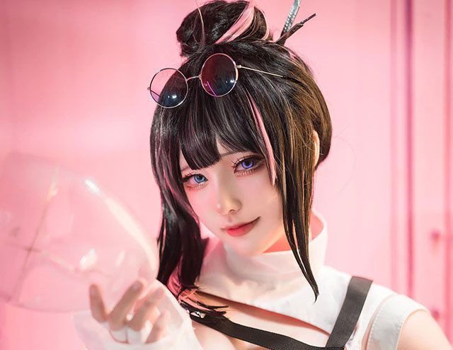 菌烨TAKO_cos 图集《少女前线》变身薇 UL-CS5