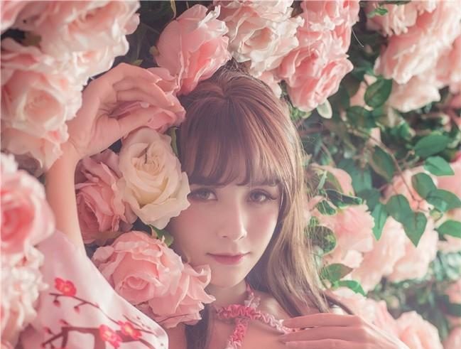 夏美酱_cos作品《梦幻炫舞》“Waifu”