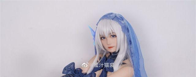 蜜汁猫裘cos作品《约会大作战》鸢一折纸，cosplay让人眼前一亮！