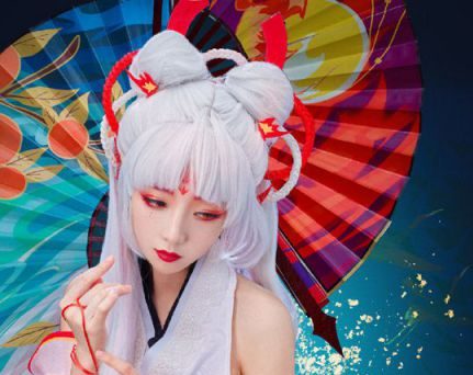 coser走路摇ZLY cos作品不知火，妩媚风韵