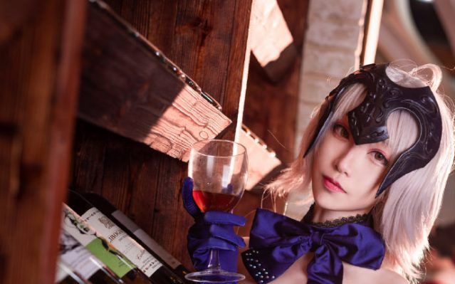 青青子Js cosplay“圣夜的晚餐”黑贞，冷艳高挑