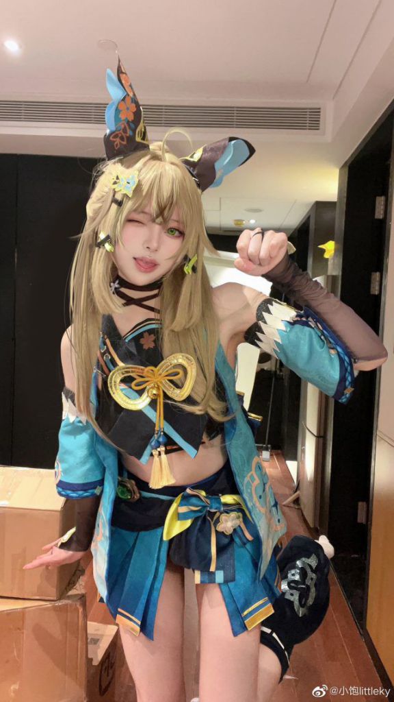 小饱littleky cos绮良良作品鉴赏，魅力爆表“檐宇猫游”
