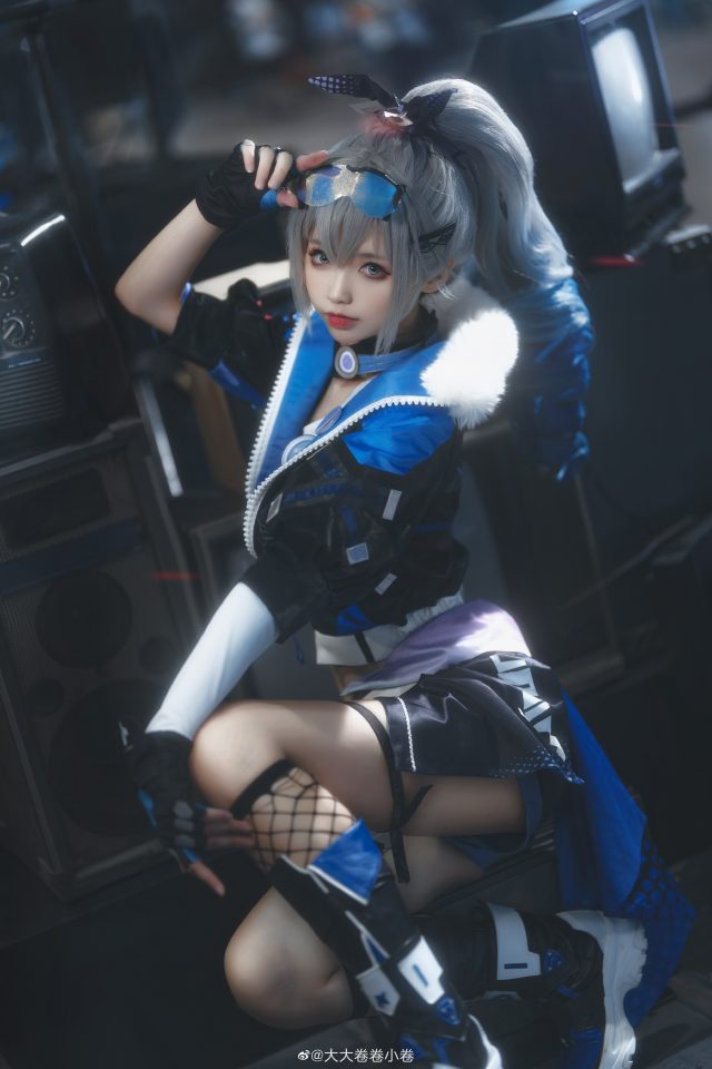 大大卷卷小卷cos银狼，银发骇客高手惊艳到了