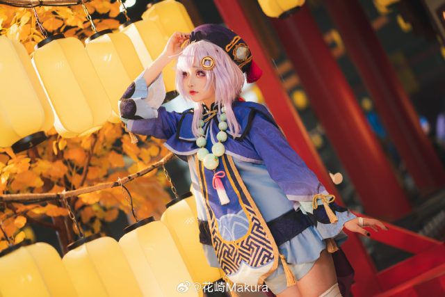 花崎Makura cos《原神》七七,可爱迷人小僵尸太萌了