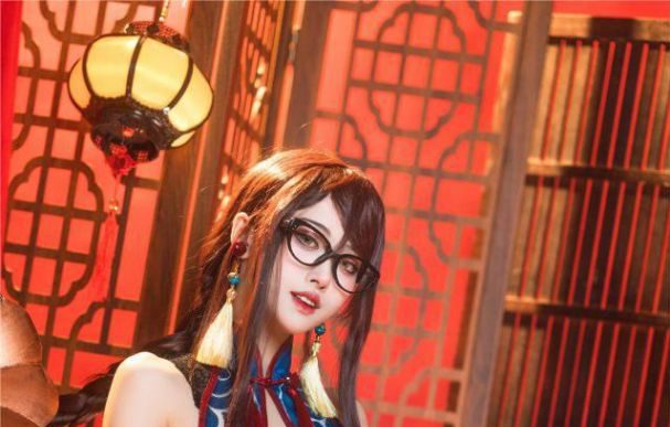 比比骨骼精奇QwQ cos虞美人[Fate/Grand Order]，神还原